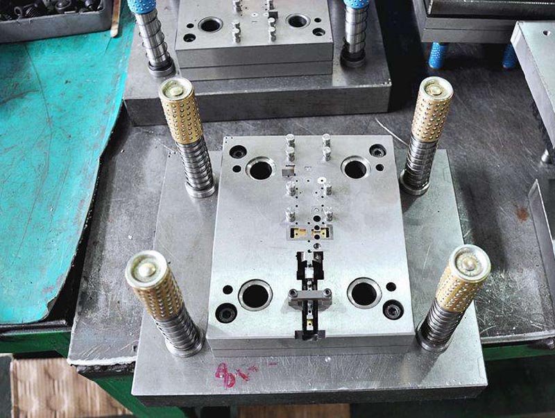 平谷模具制造-01